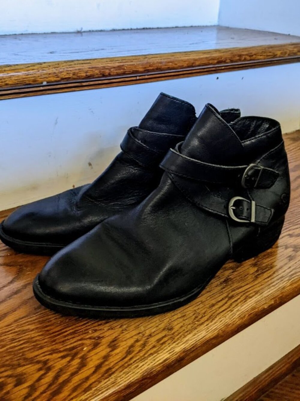 Børn Ozark Black Leather Booties Womens Size 9M F71903 Buckle Strap Zip